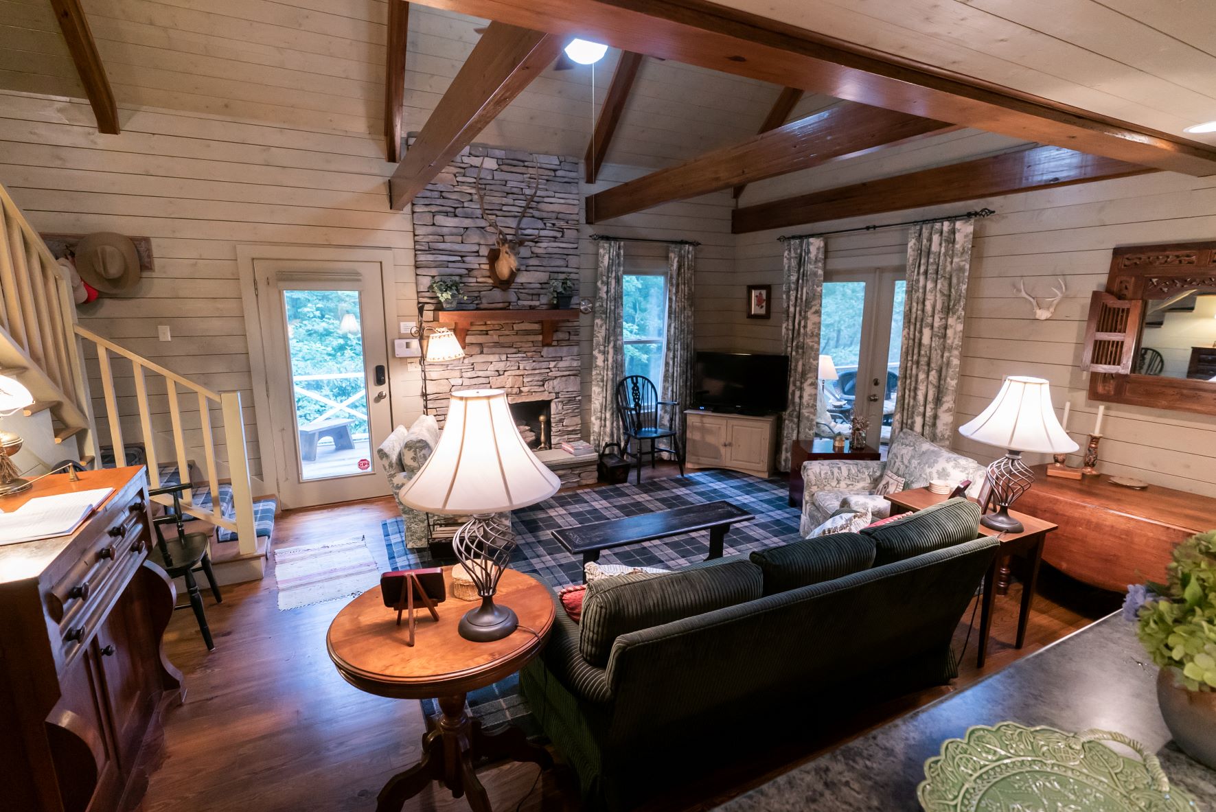Saluda Mountain Home → Discover Saluda, NC