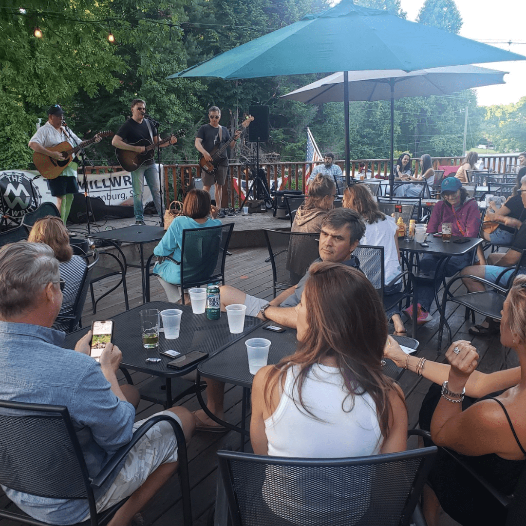5 → Discover Saluda, NC