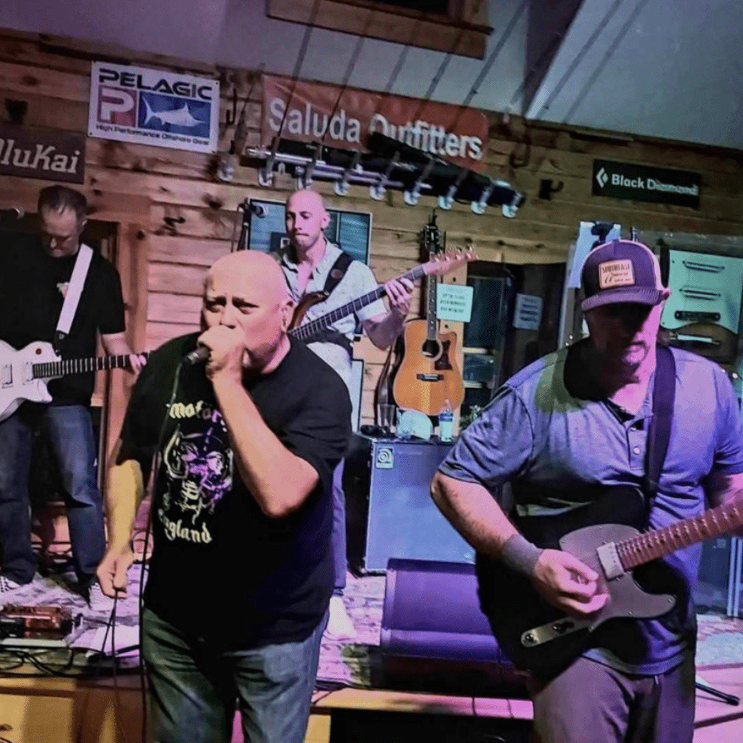 6 → Discover Saluda, NC